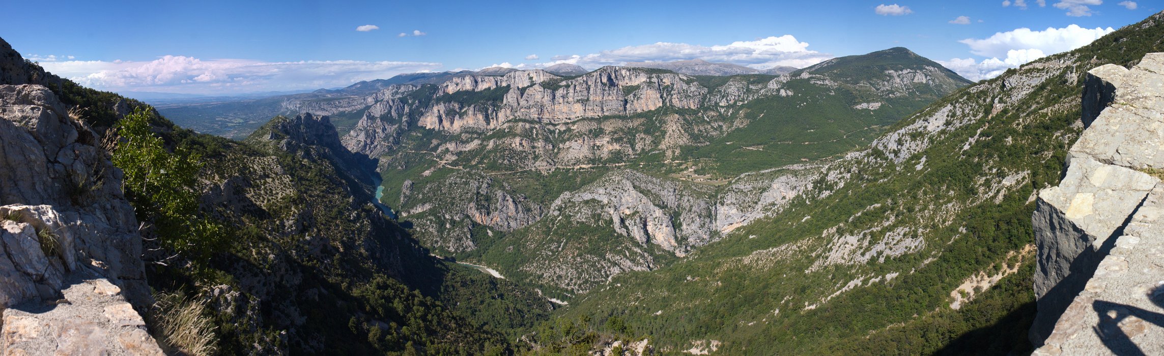Provence_Pano12_small.jpg - Stitched Panorama